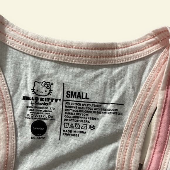 Hello Kitty 2 Set pajamas - Picture 3 of 4